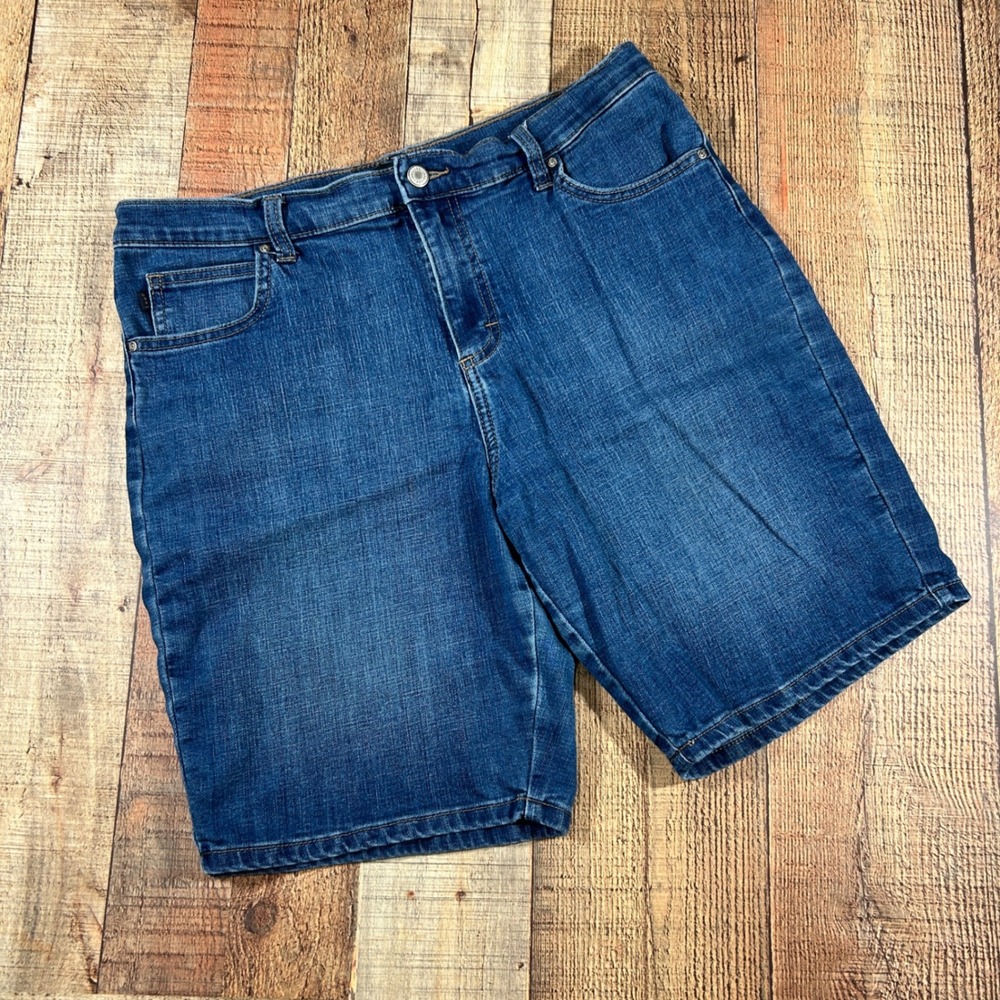 Lee Jorts Denim Shorts 12 Medium Blue Cotton Blend Relaxed Fit Mid Rise 9 Inseam